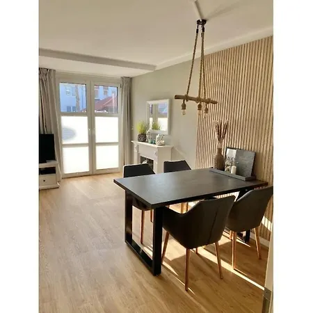 Vakantiehuis Small Baltic Sea Nest *